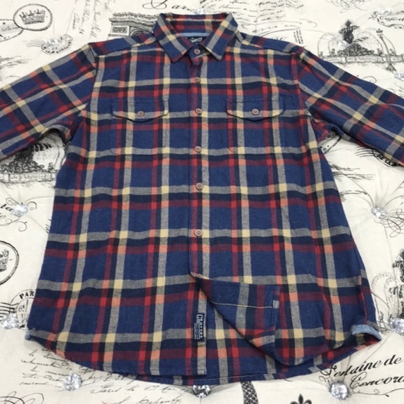 Grayers Eugene Heritage Plaid Modern Fit Flannel Shirt - Picture 4 of 9